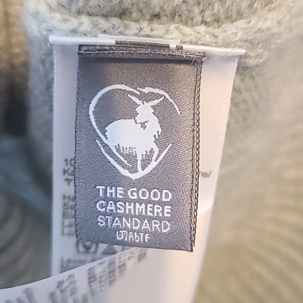 J crew heather grey Cashmere cable-knit Size Xs. New - Picture 5 of 6